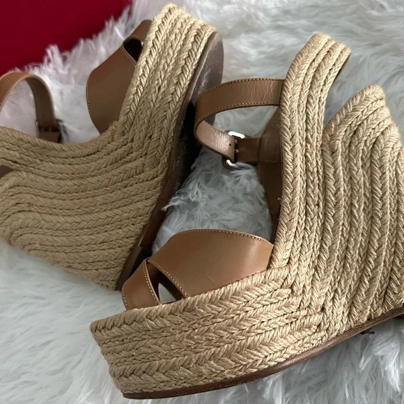 Authentic Valentino Garavani espadrilles wedges shoes sz 35